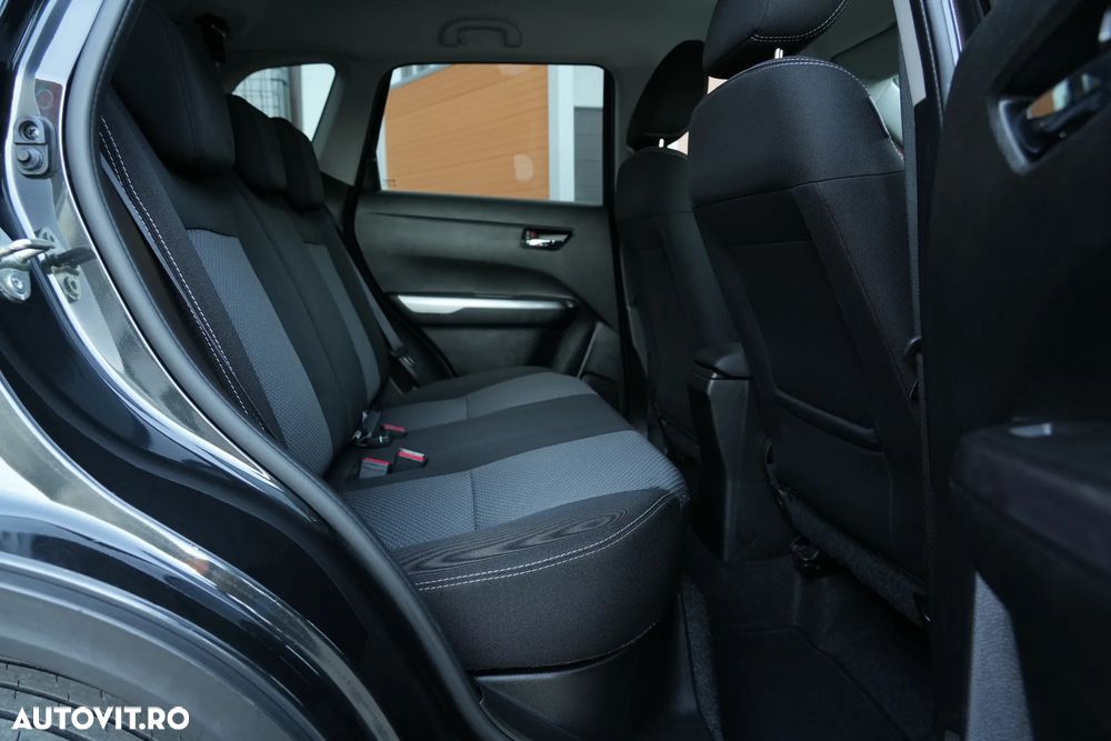 Suzuki Vitara 1.0 Boosterjet Comfort - 12