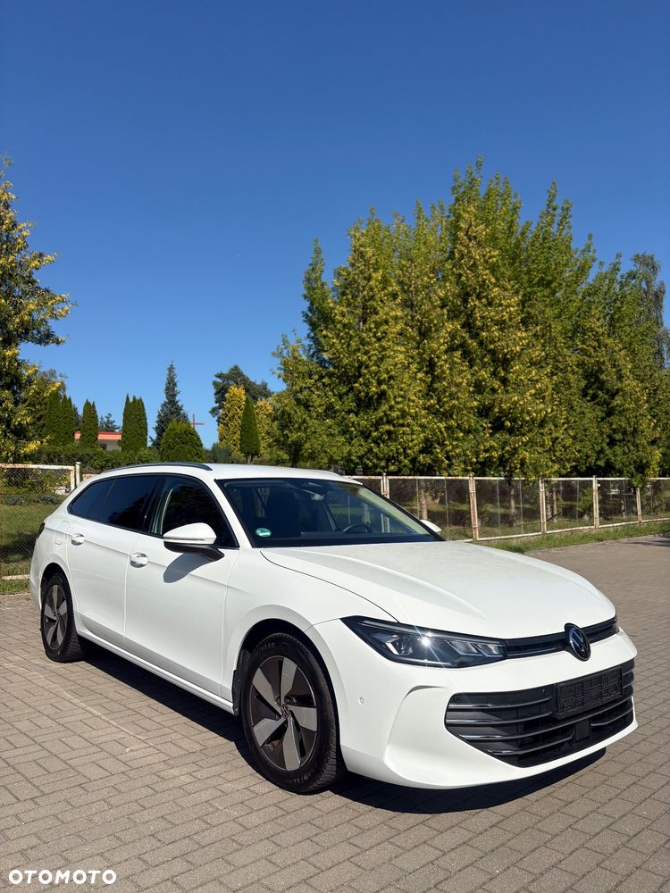Volkswagen Passat - 3