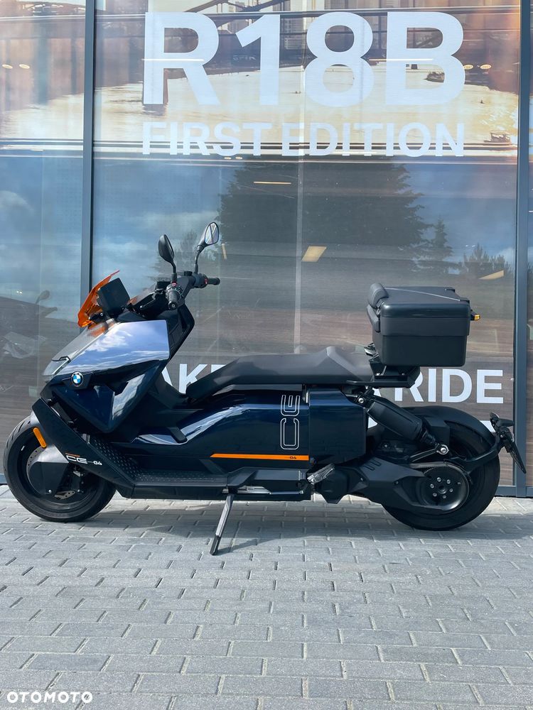BMW CE 04 - 10