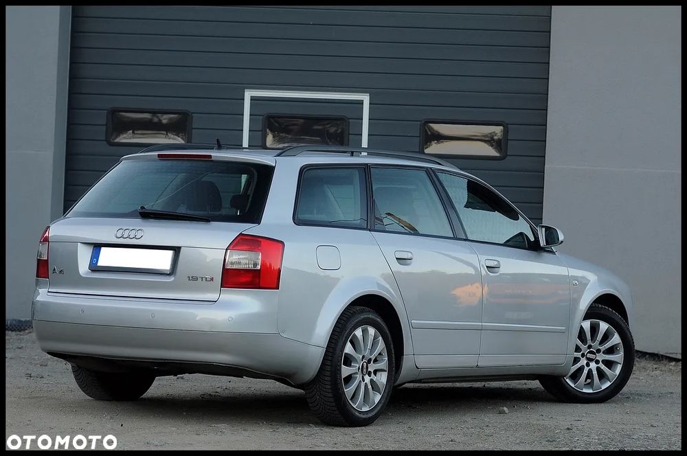 Audi A4 Avant - 19
