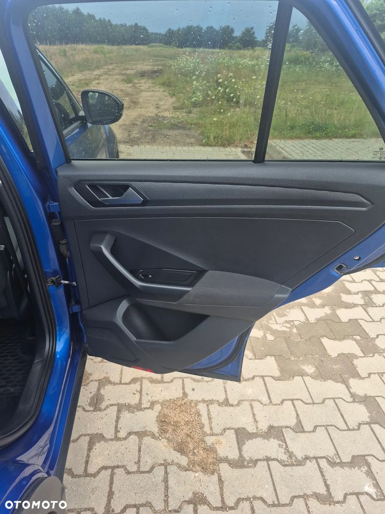 Volkswagen T-Roc 1.5 TSI Style DSG - 24