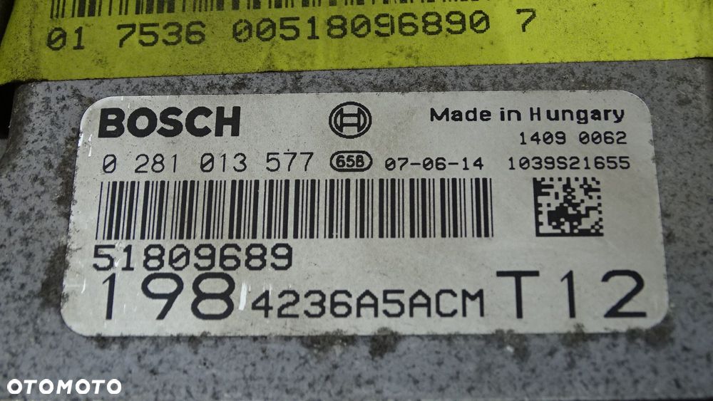 KOMPUTER SILNIKA FIAT BRAVO II 1.9JTD 51809689 - 2