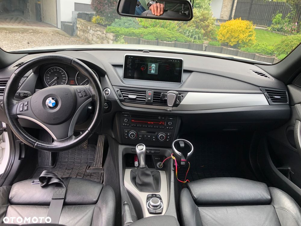 BMW X1 xDrive20d - 16