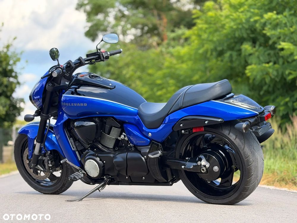 Suzuki Boulevard - 2