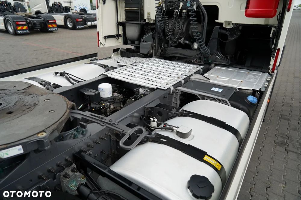 Volvo FH 500 / KLIMA POSTOJOWA / I-SHIFT / SPROWADZONY / EURO 6 - 15