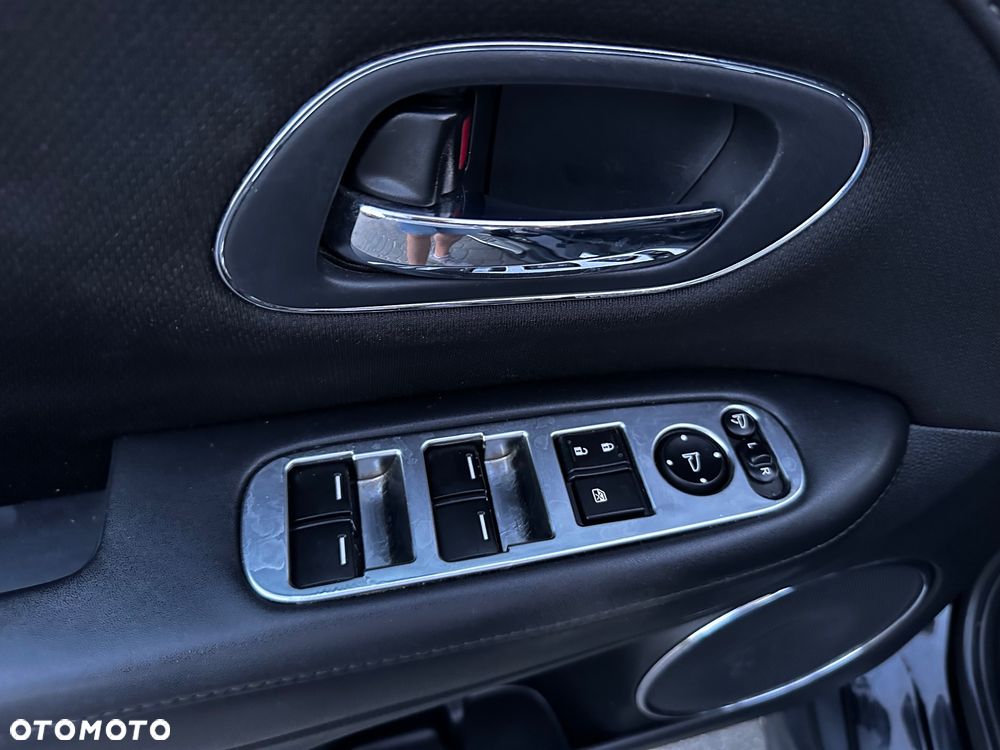 Honda HR-V 1.5 i-VTEC CVT Executive - 21