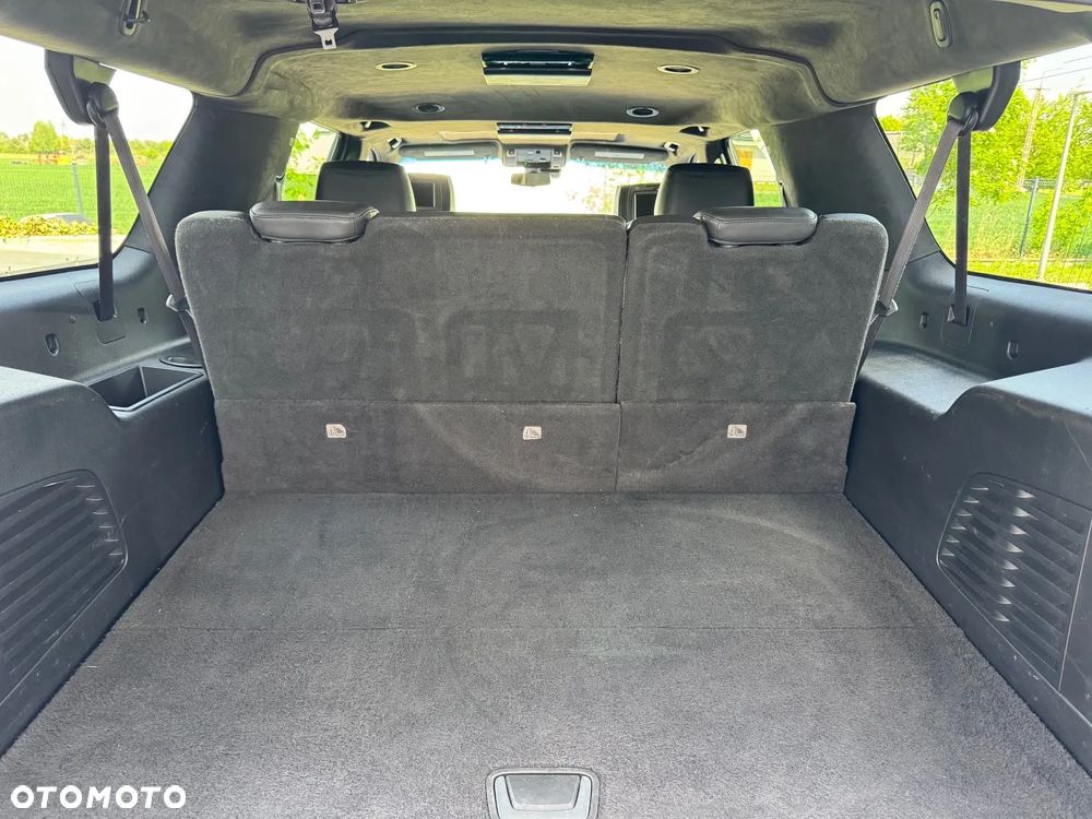Cadillac Escalade ESV 6.2 V8 AWD AT Platinum - 10