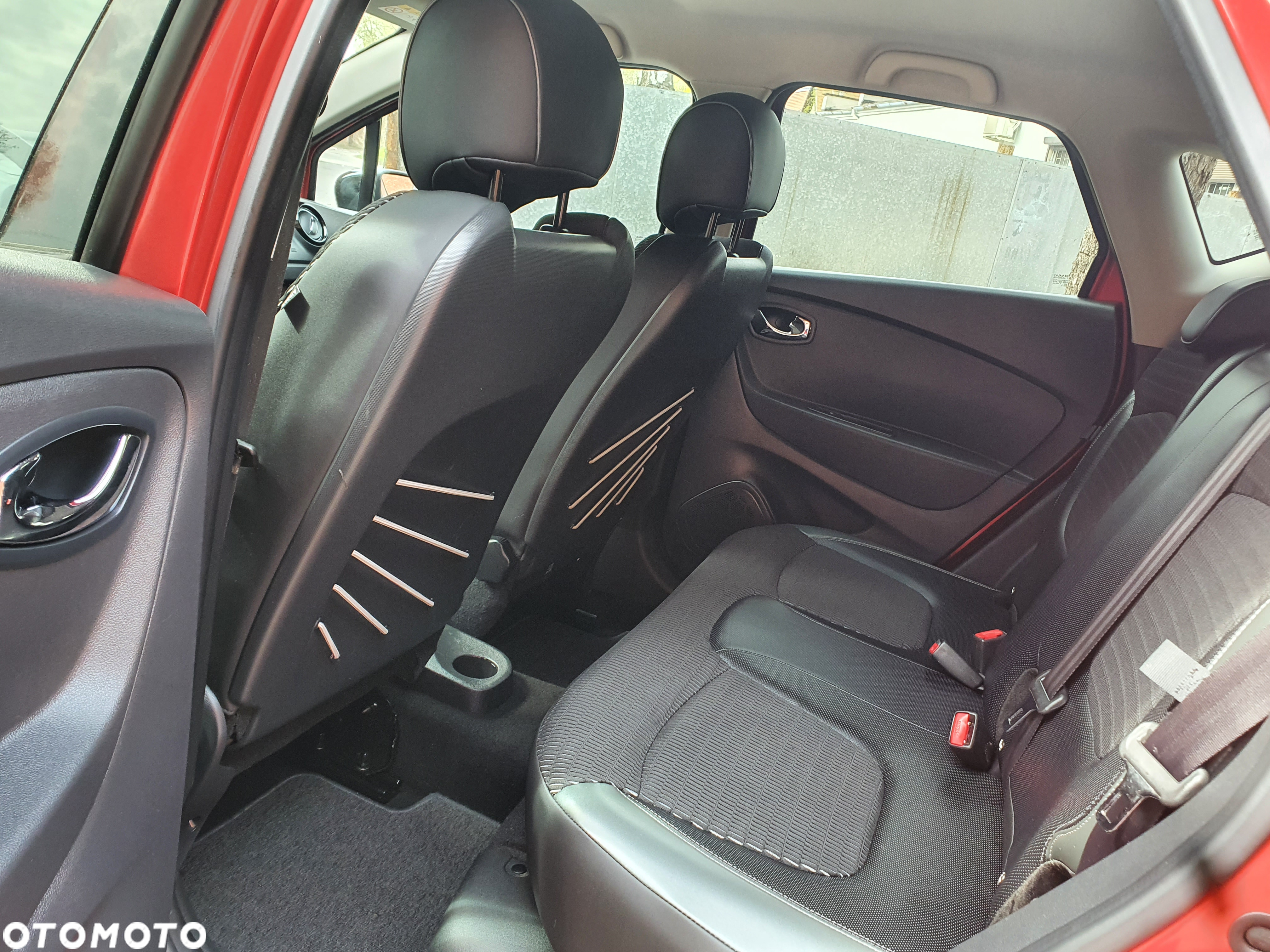 Renault Captur ENERGY dCi 90 EDC Luxe - 13