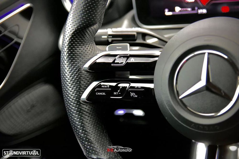 Mercedes-Benz C 300 e AMG Line - 40