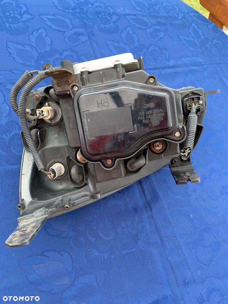 Lampy przednie Opel Antara bi ksenon - 2