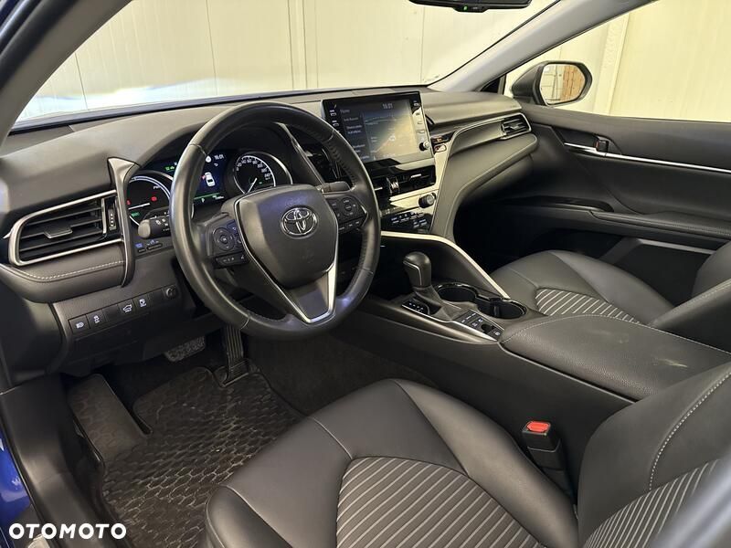 Toyota Camry 2.5 Hybrid Prestige CVT - 11