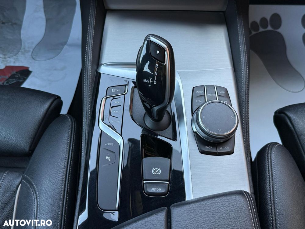BMW Seria 5 - 24