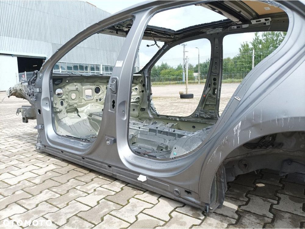 MERCEDES A W177 AMG HB PRÓG SŁUPEK LEWY DŁUGI 662 - 3
