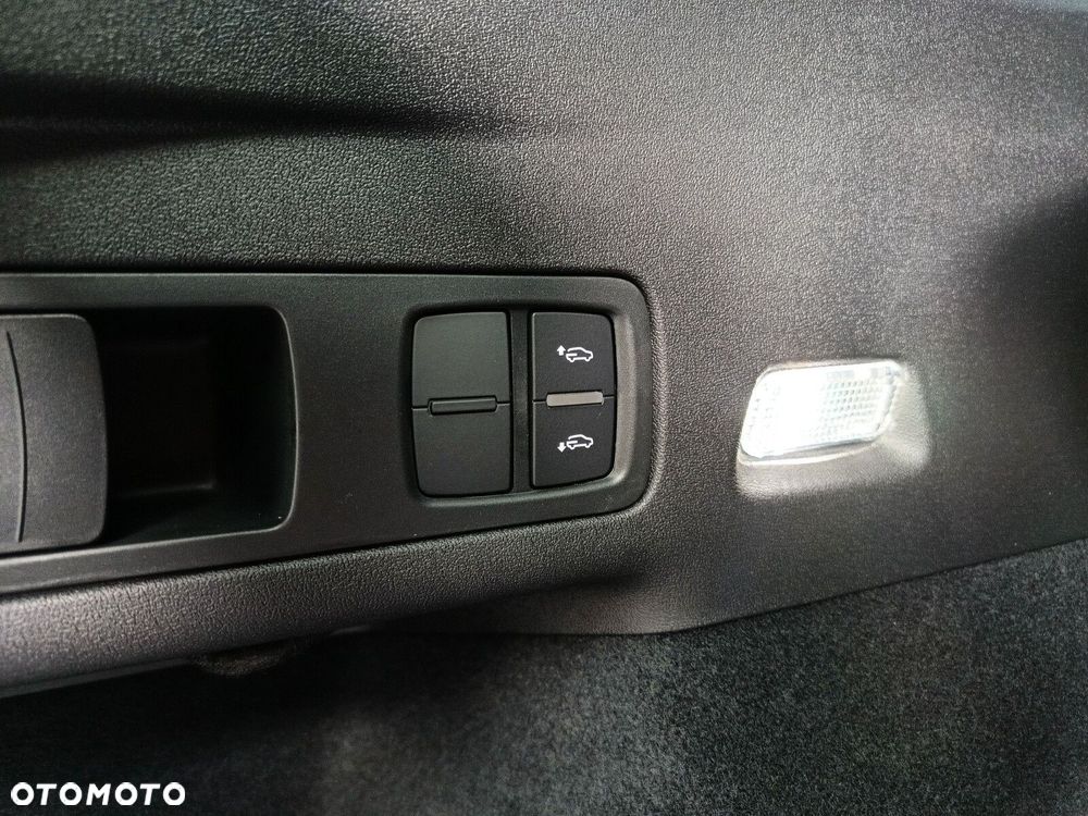 Audi Q6 e-tron 83kWh - 32