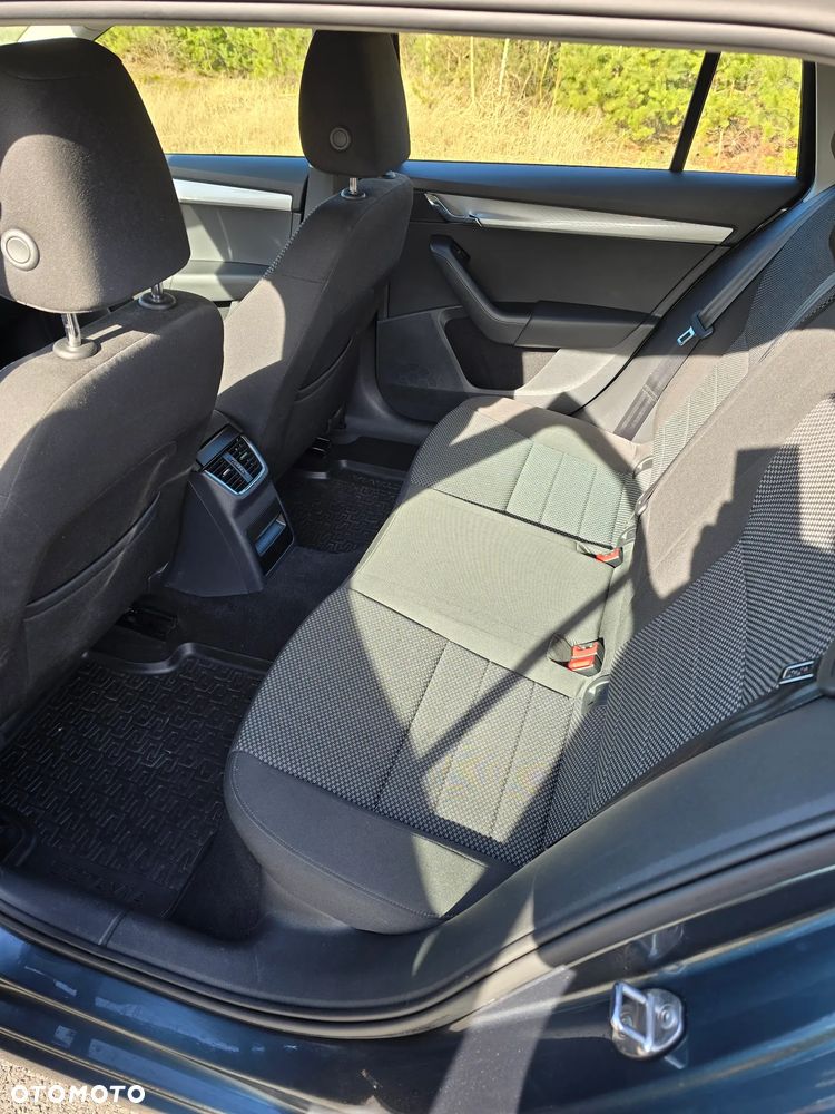 Skoda Octavia 1.8 TSI Ambition - 7
