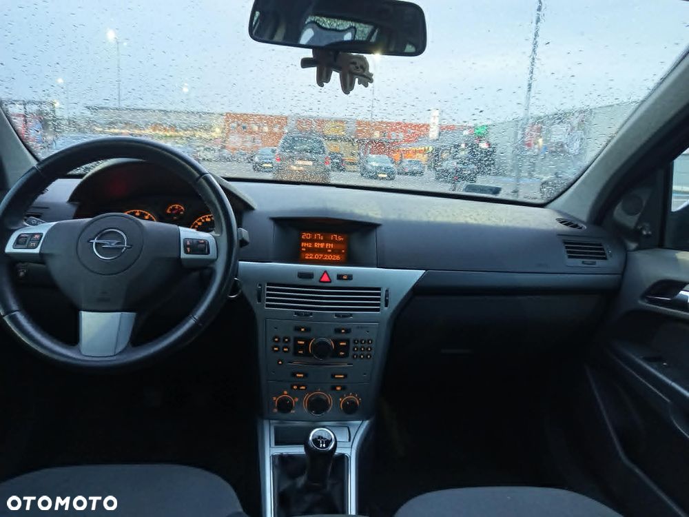 Opel Astra 1.6 - 8
