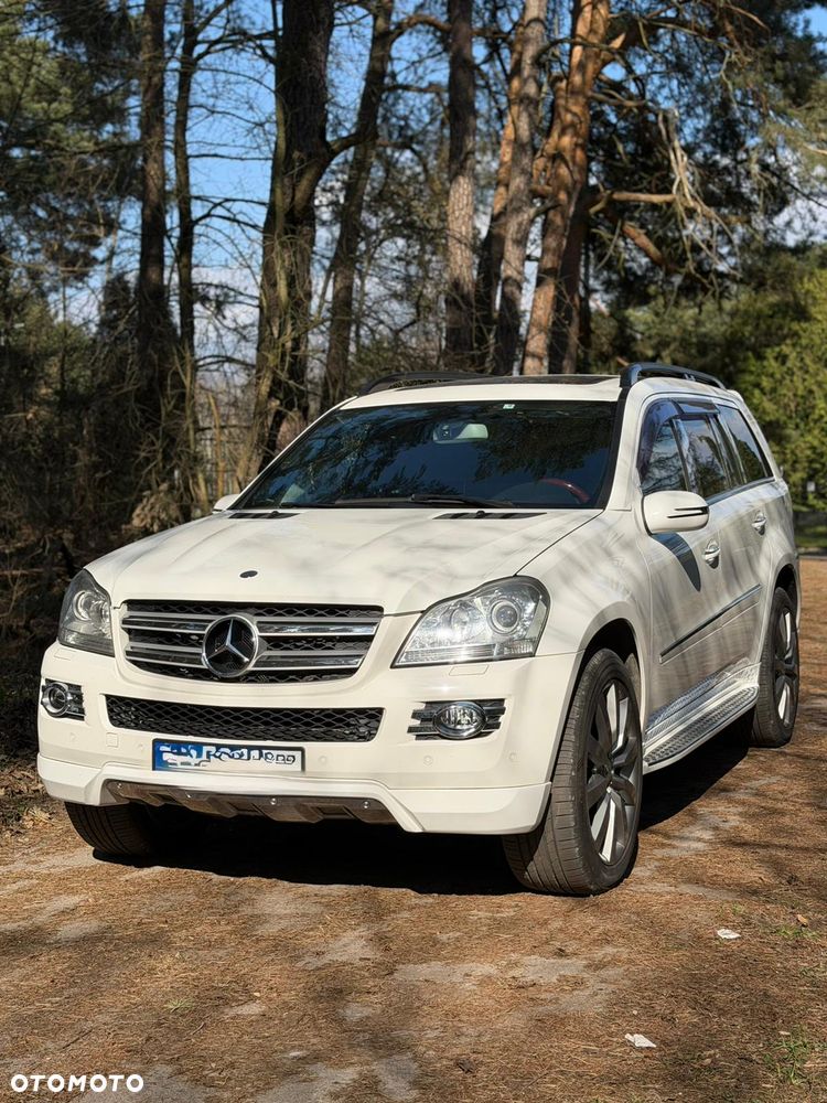 Mercedes-Benz GL 500 - 1