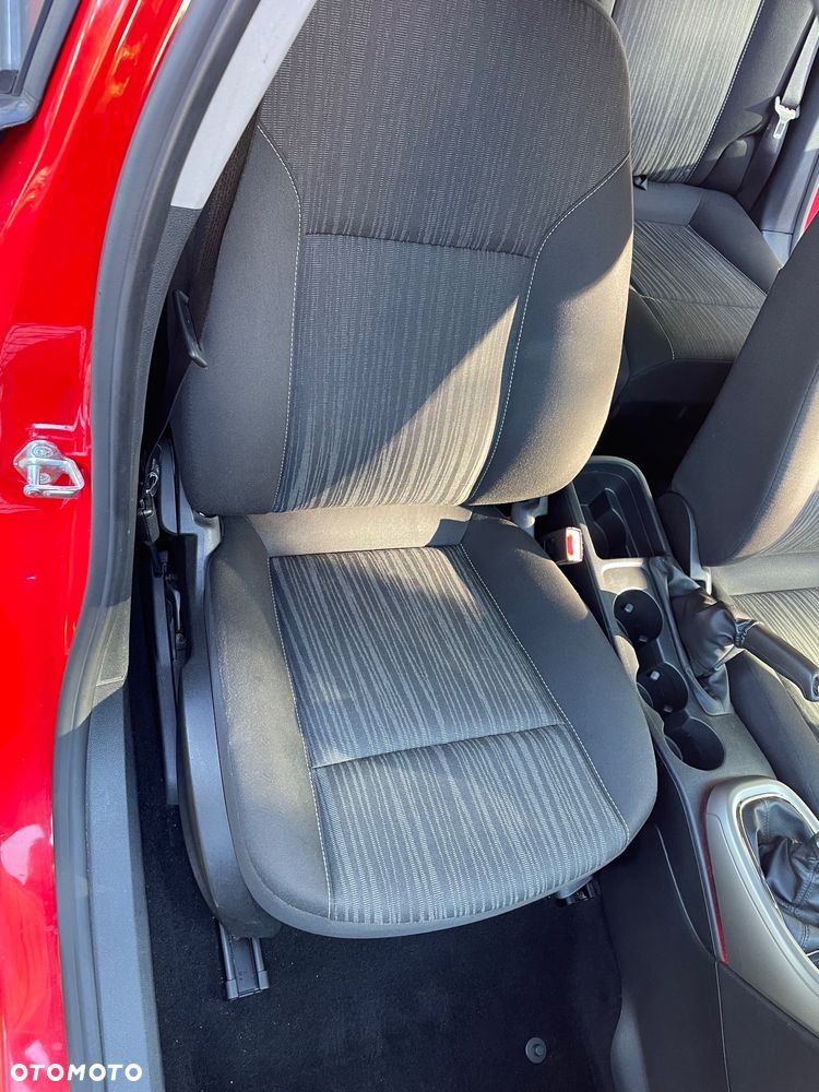 Opel Astra 1.6 Color Edition - 21