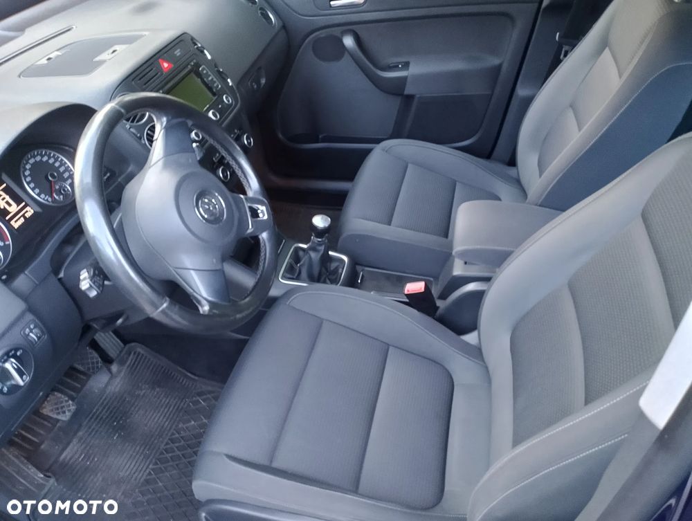 Volkswagen Golf Plus 1.6 TDI Highline - 34