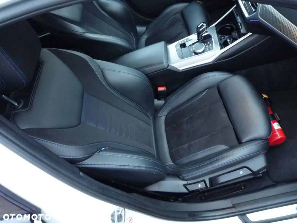 BMW Seria 3 330i xDrive M Sport sport - 20