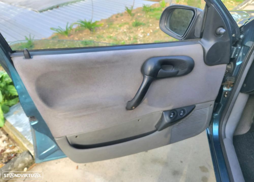 Opel Corsa 1.5 TD Swing - 15