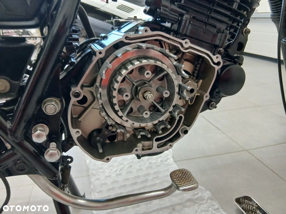 Suzuki GN - 23