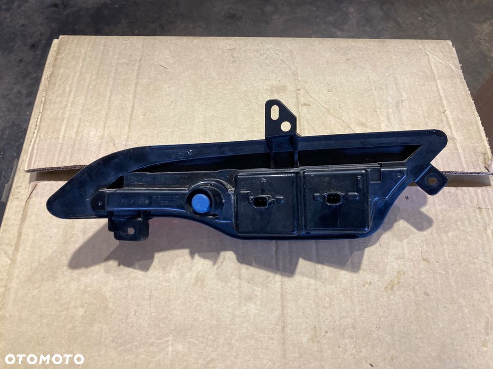 RENAULT KADJAR LIFT LAMPA W ZDERZAK ZDERZAKA PRAWY TYŁ PRAWA TYLNA LED  WSTECZNA PRZECIWMGIELNA - 8