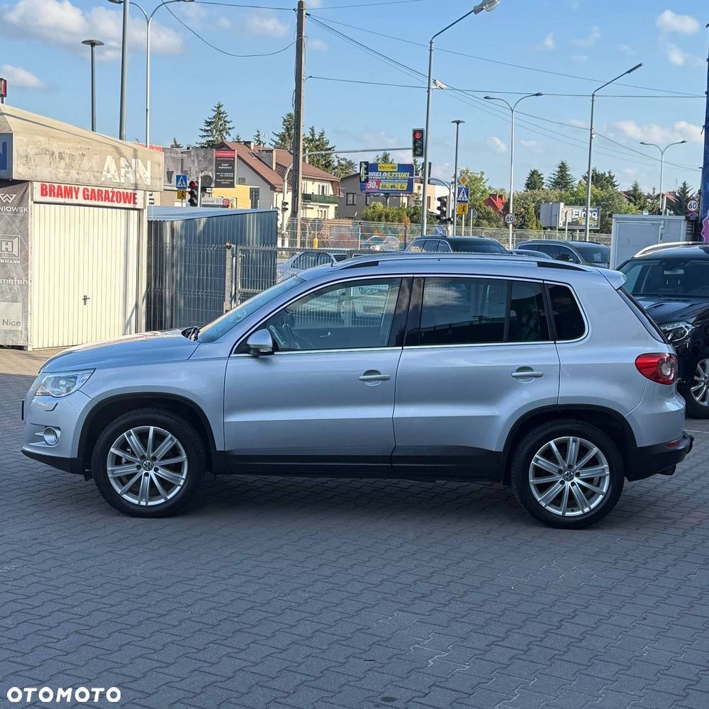 Volkswagen Tiguan - 27