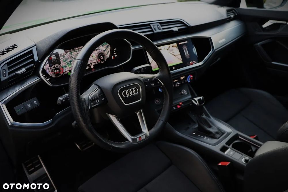 Audi Q3 Sportback - 22