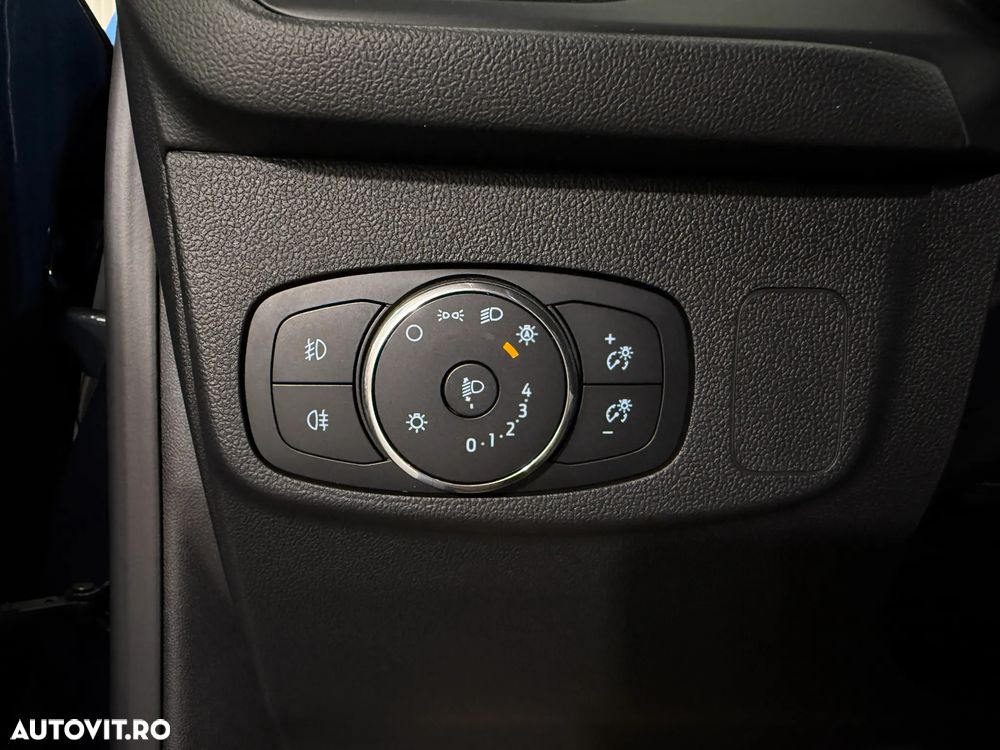 Ford Focus 1.0 EcoBoost MHEV Titanium - 23