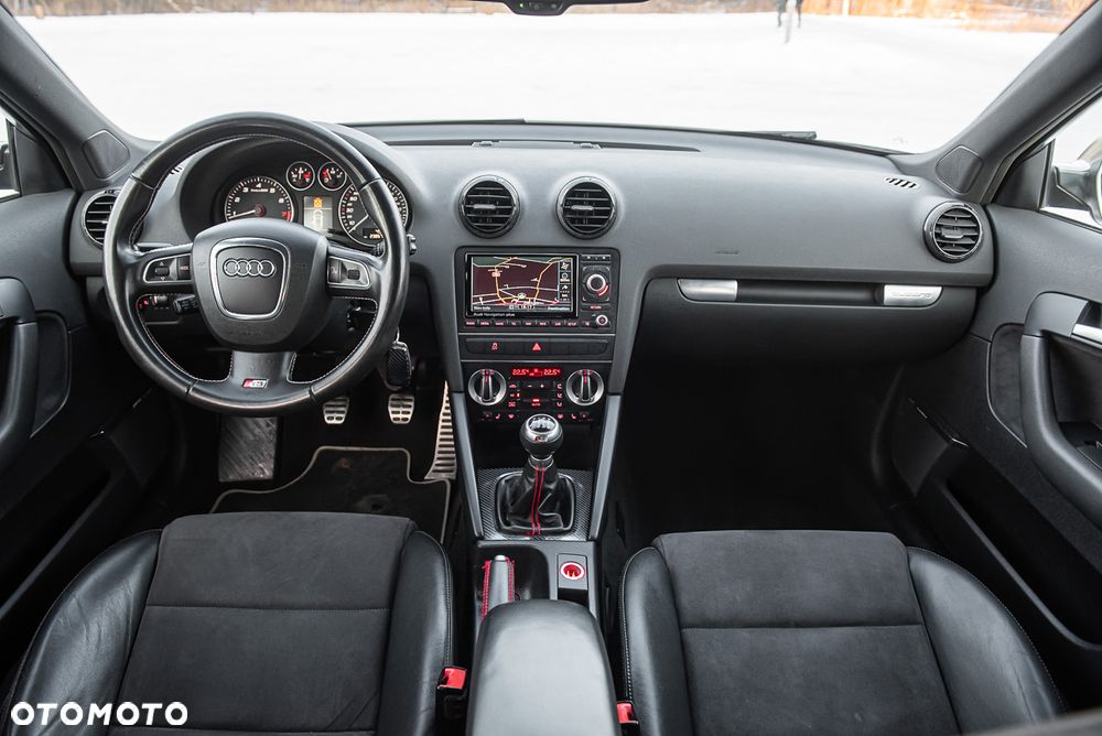 Audi S3 Sportback Standard - 28