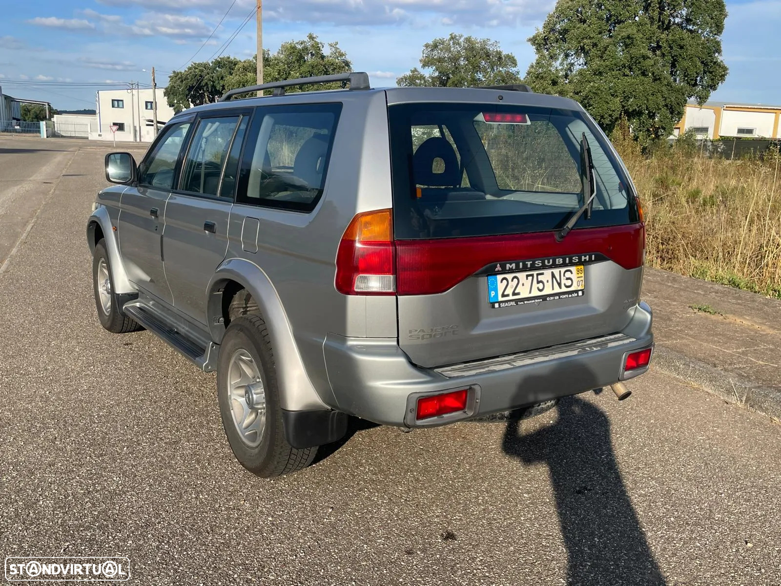 Mitsubishi Pajero Sport - 4