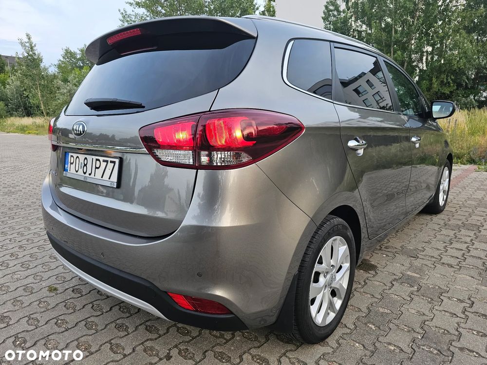 Kia Carens 1.6 GDI L - 9