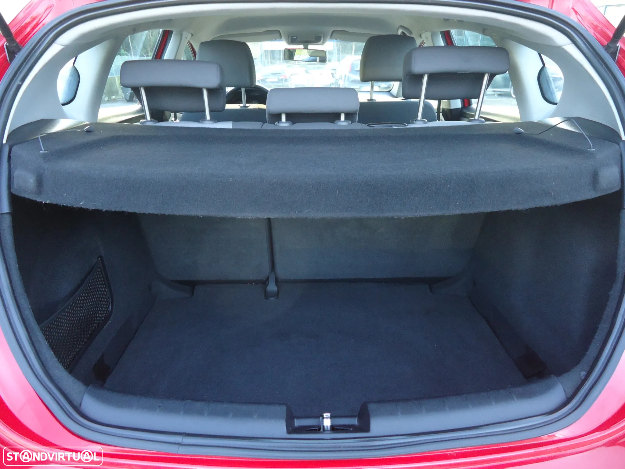 SEAT Leon 1.6 TDI Sport - 10