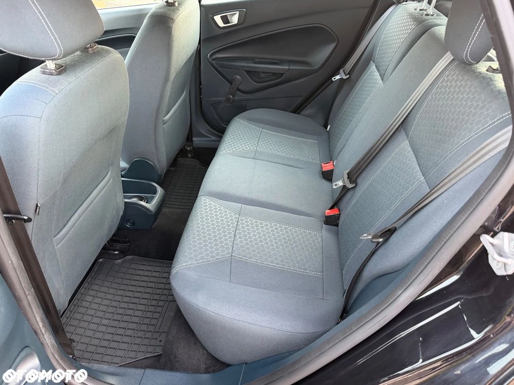 Ford Fiesta 1.25 Titanium - 17