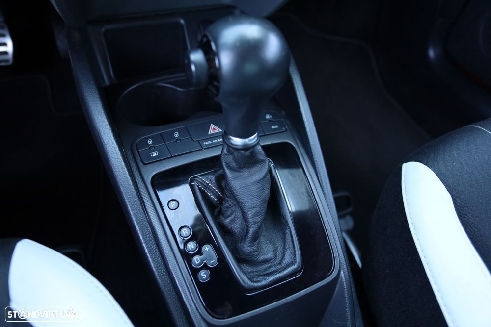 SEAT Ibiza SC 1.4 TSI Cupra DSG - 10