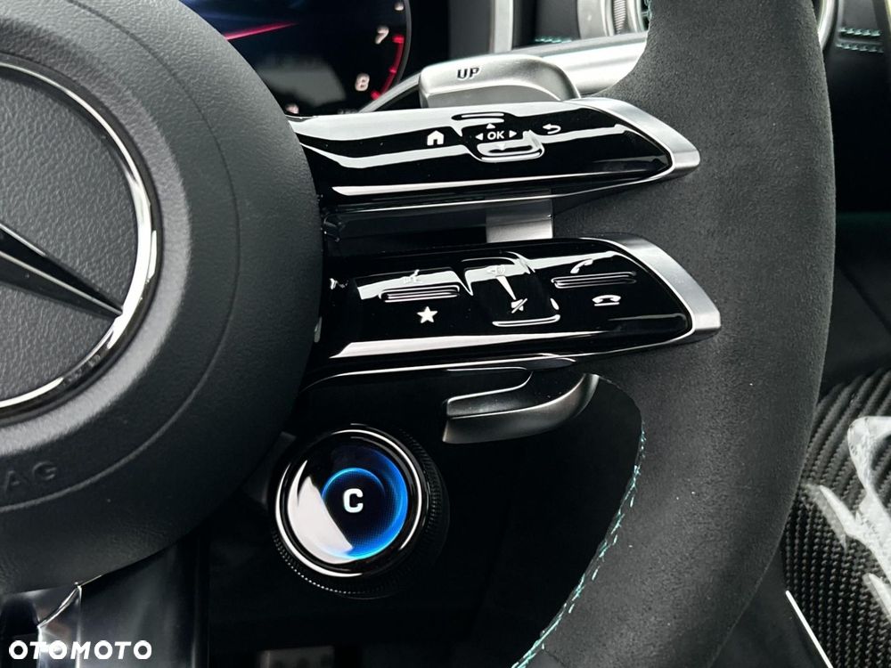 Mercedes-Benz AMG GT - 23