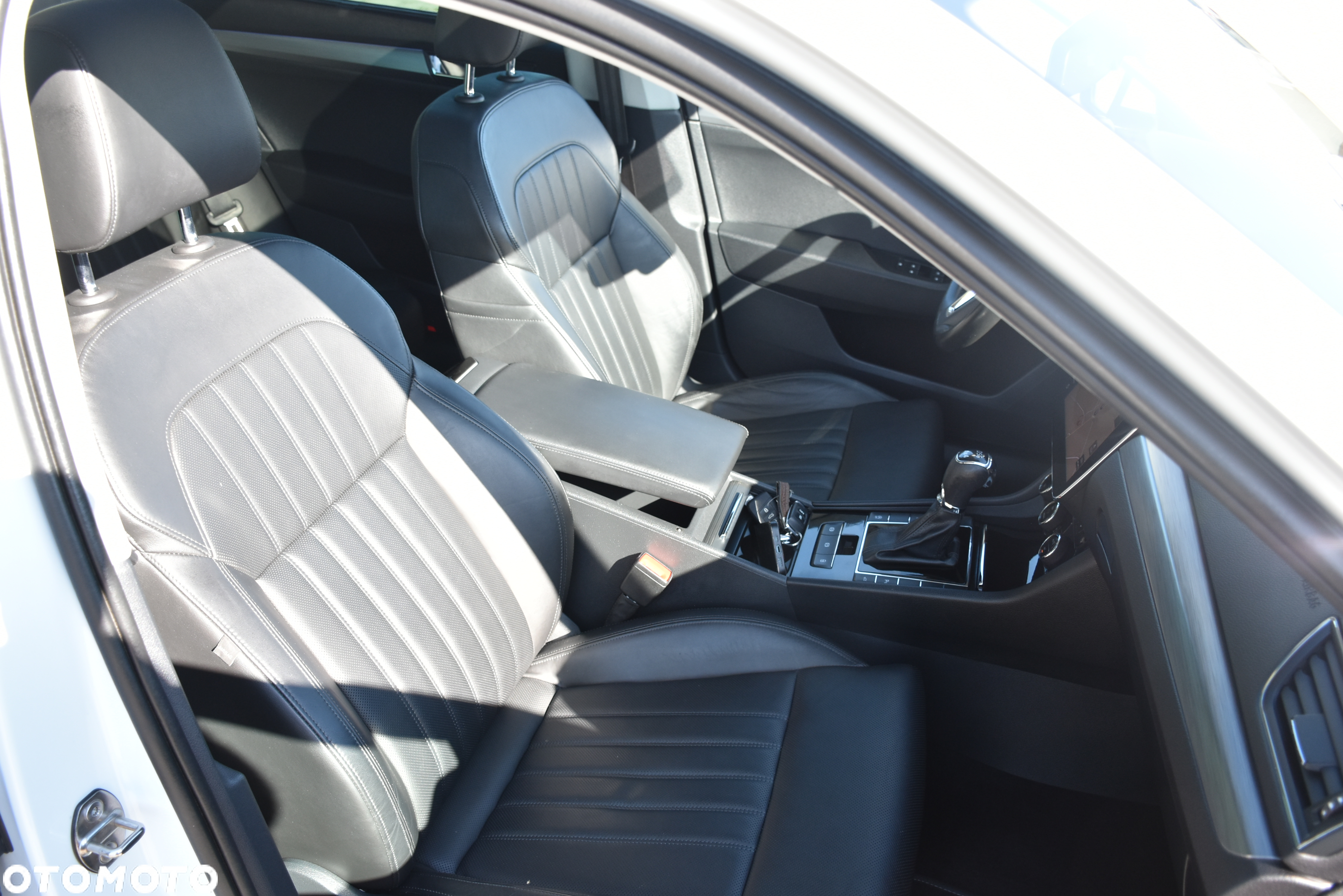 Skoda Superb 2.0 TDI 4x4 DSG Premium Edition - 20