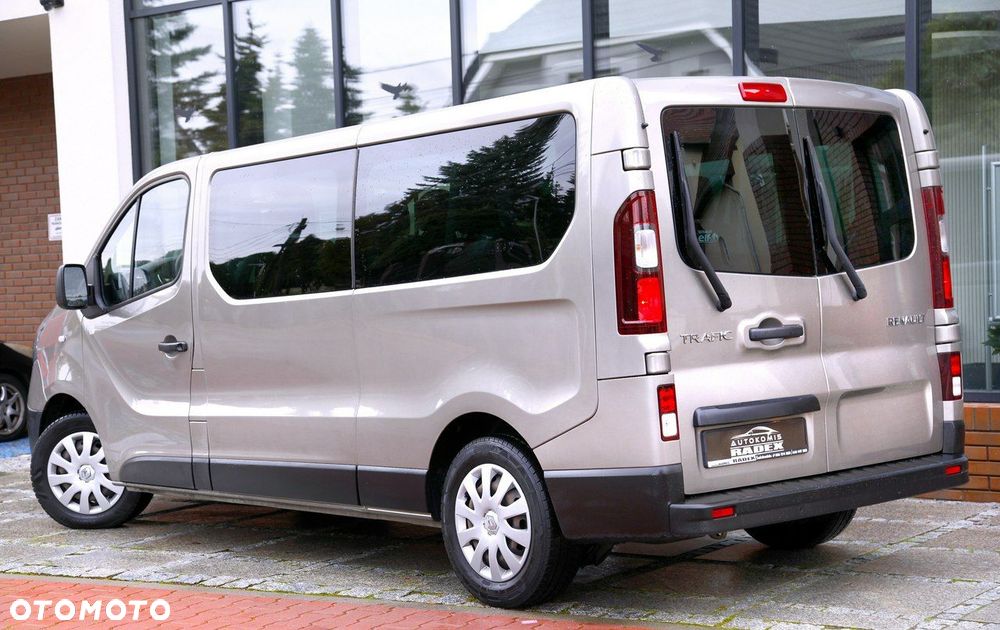 Renault Trafic Grand SpaceClass 2.0 dCi EDC - 6