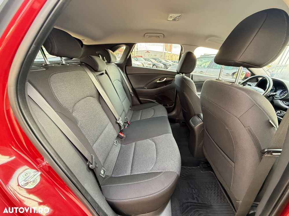 Hyundai i30 1.5 110CP 5DR M/T Highway - 8