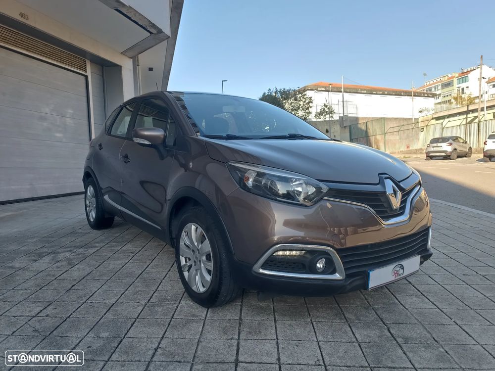Renault Captur 0.9 TCE Exclusive - 2