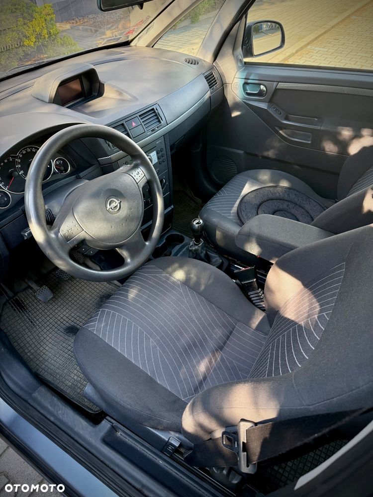 Opel Meriva 1.6 Cosmo - 8