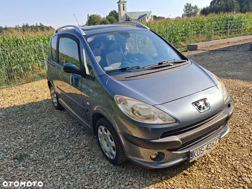 Peugeot 1007 1.4 Trendy - 13