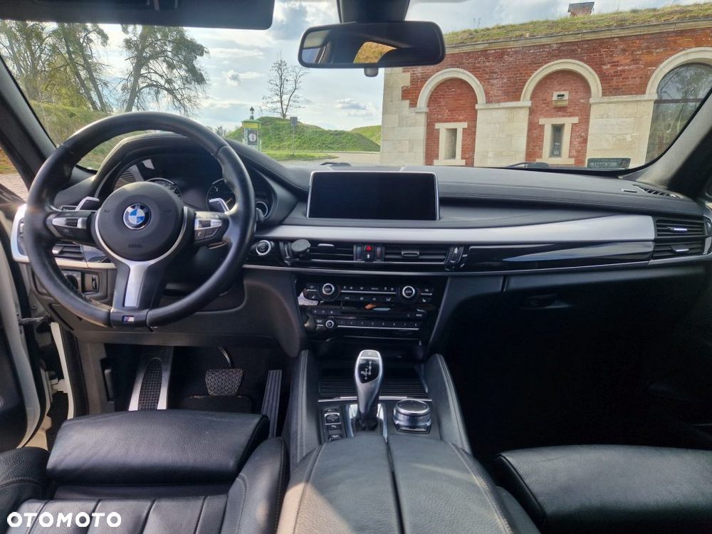 BMW X6 - 16