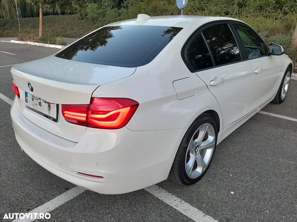 BMW Seria 3 320d - 9