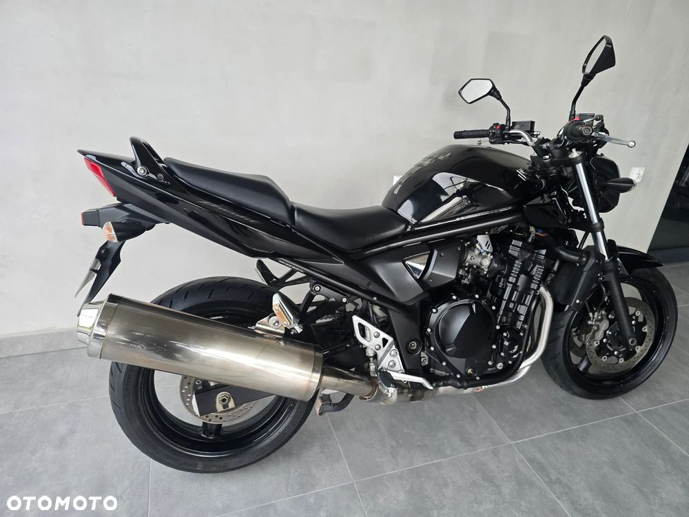 Suzuki Bandit - 37