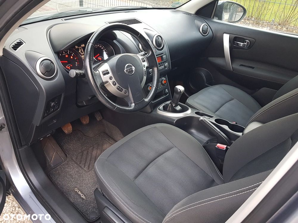 Nissan Qashqai - 10
