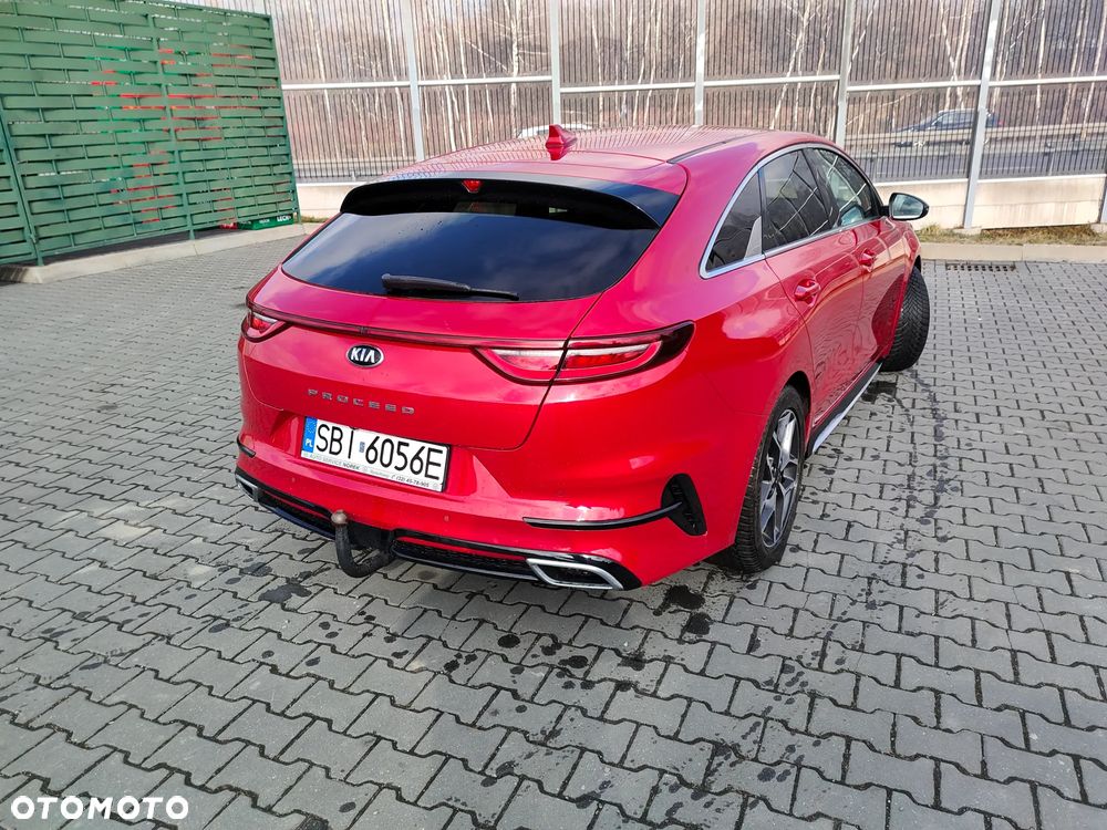 Kia ProCeed - 6