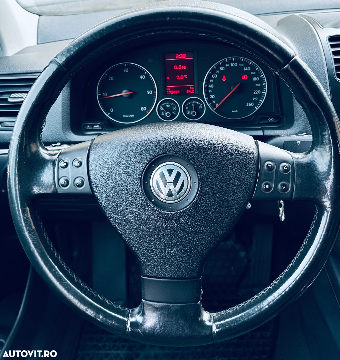 Volkswagen Golf 1.9 TDI Comfortline - 6