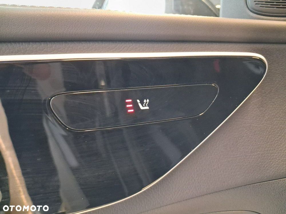 Mercedes-Benz Klasa C - 22